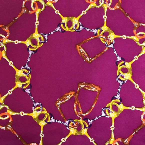 Scarf Sale - Gucci Logo Horse-bit 100% Silk Scarf - Picture 6 of 7